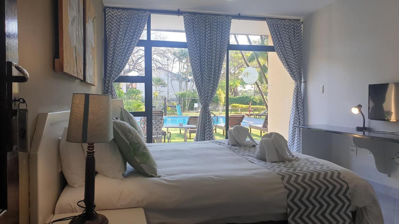 Elephant Lake Hotel Saint Lucia Estuary Екстериор снимка
