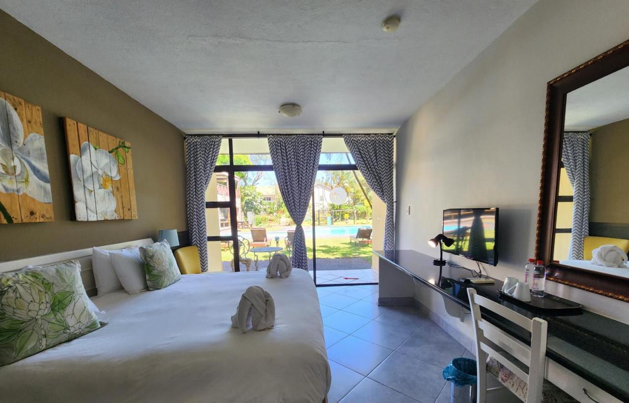 Elephant Lake Hotel Saint Lucia Estuary Екстериор снимка