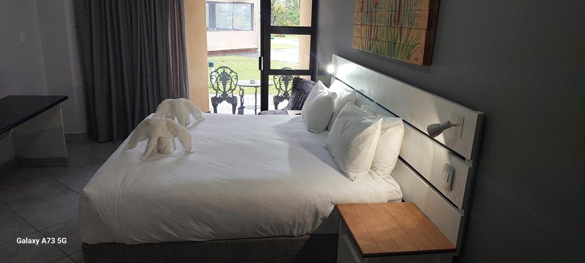 Elephant Lake Hotel Saint Lucia Estuary Екстериор снимка