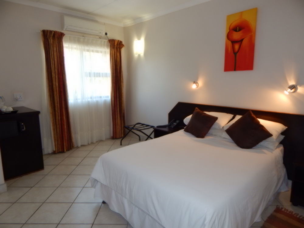 Elephant Lake Hotel Saint Lucia Estuary Екстериор снимка